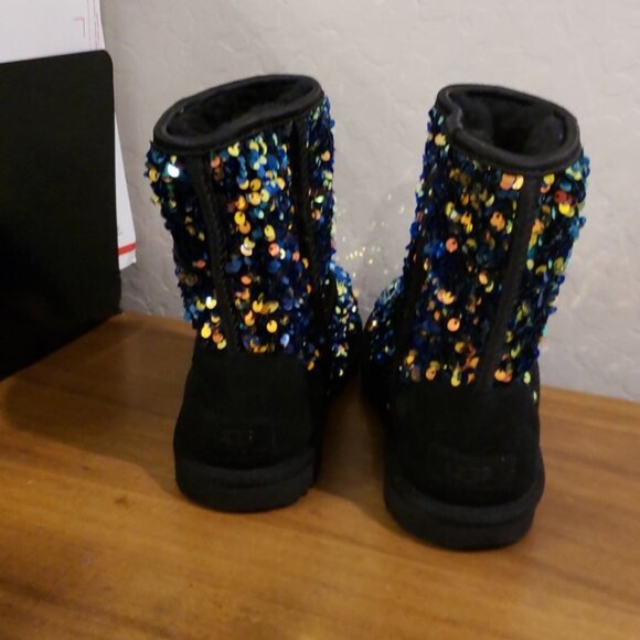 UGG Classic Sequin Boots - Picture 8 of 11